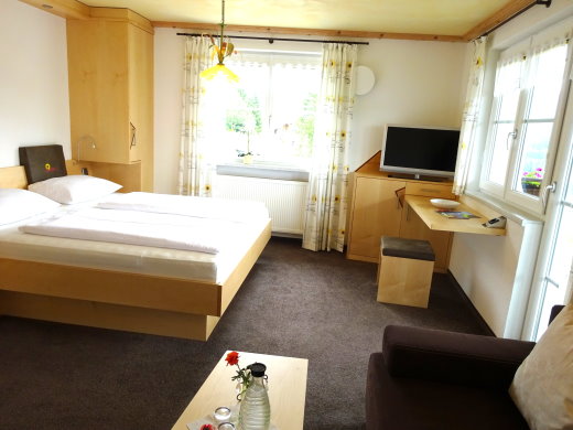 Das Doppelzimmer Nr. 4, erstes Bild Bild eins vom Doppelzimmer Nr. 4