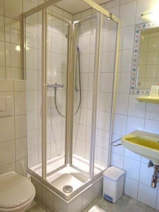 Das Badezimmer der Ferienwohnung Nr. 9 Der Sanitärbereich von Nr. 9